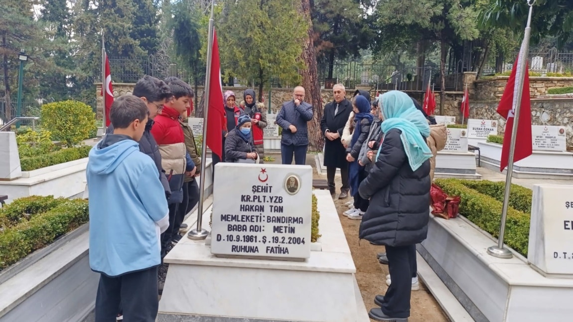 Şehidimiz Hakan TAN mezarı başında dualarla anıldı...